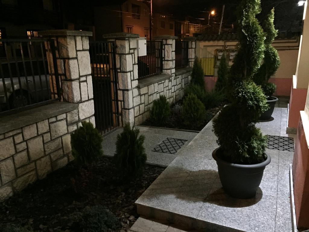 Kiem Premium Apartments Braşov Esterno foto