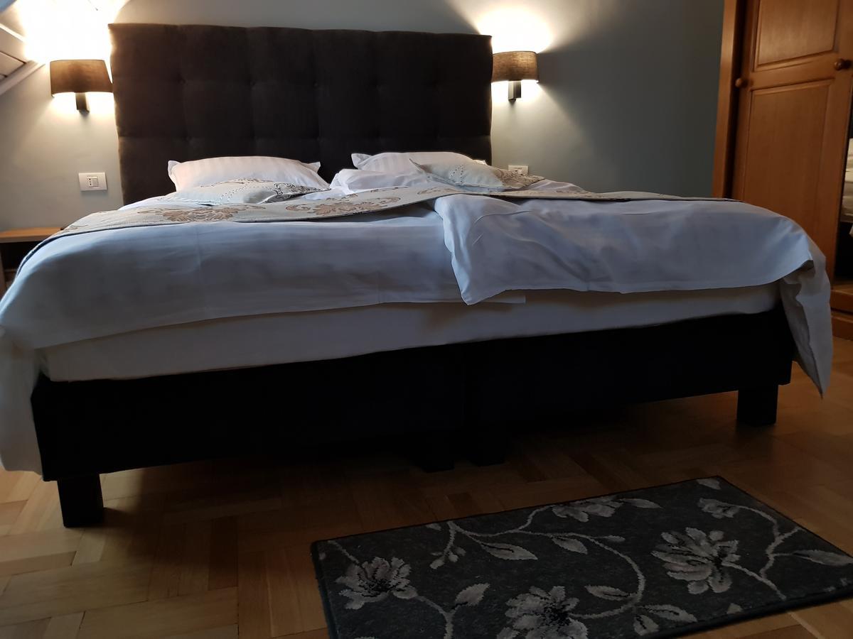 Kiem Premium Apartments Braşov Esterno foto