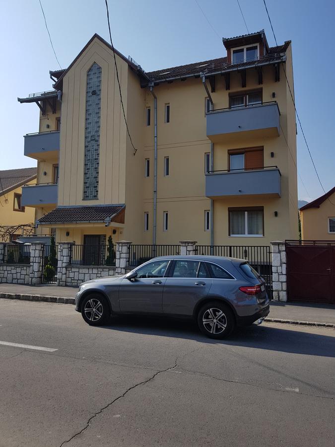 Kiem Premium Apartments Braşov Esterno foto